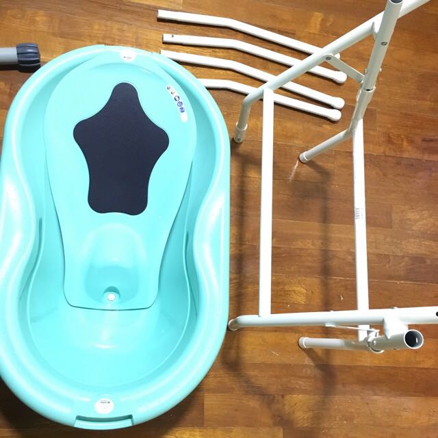 Rotho Bath Tub With Stand, Babies & Kids, Babies & Kids Fashion on ...