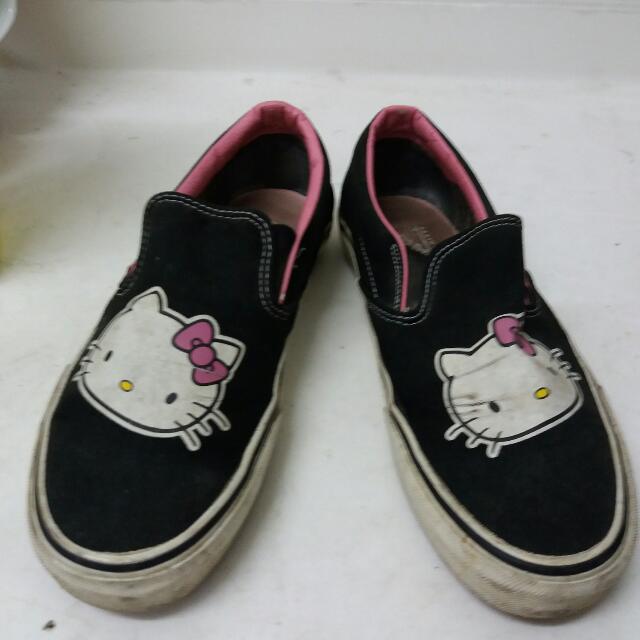 hello kitty vans adults