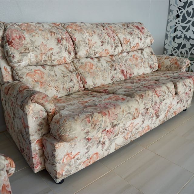 Vintage Floral Couch Set Including 2 Reclining Chairs Home