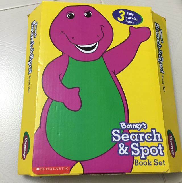Barney's Search & Spot Book Set, Hobbies & Toys, Books & Magazines