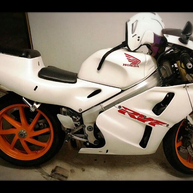 HONDA RVF 400, Motorcycles on Carousell
