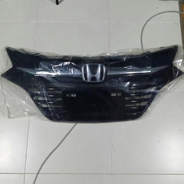 Honda Vezel Front Grill (Brand New), Car Accessories on Carousell