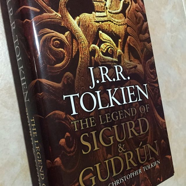 3 jrr tolkien books