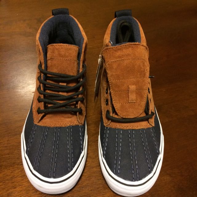 buy vans shoes toronto