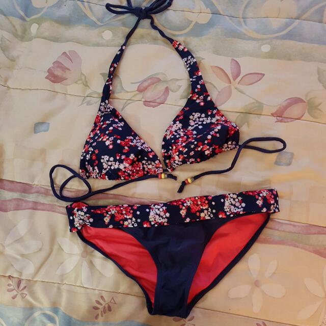 roxy bathing suits canada