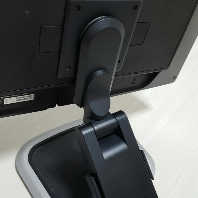 Computer Monitor 25 inch, IINC IH252HPB, Working with Minor Defect, Computers & Tech, Parts