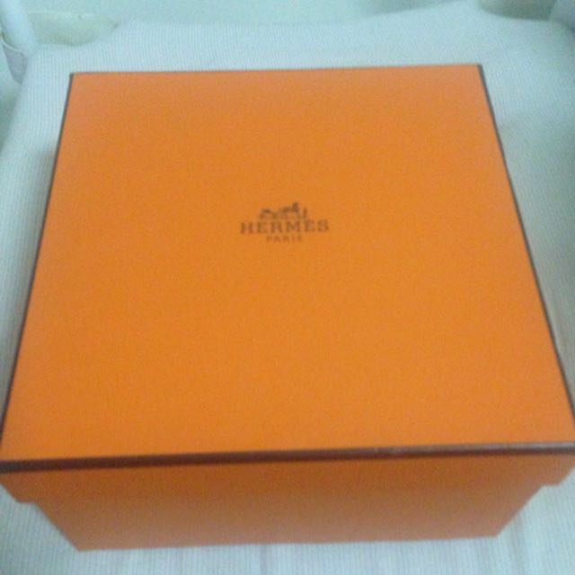 Hermes Box with Ribbon, Luxury, Accessories on Carousell