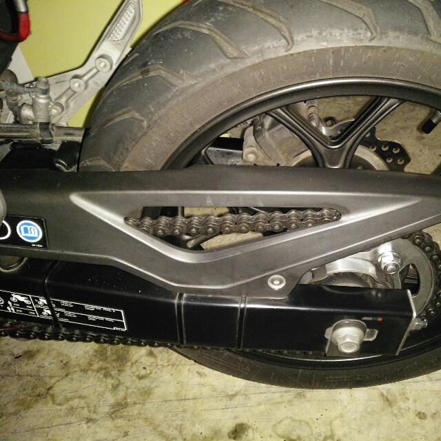 Honda mc 750