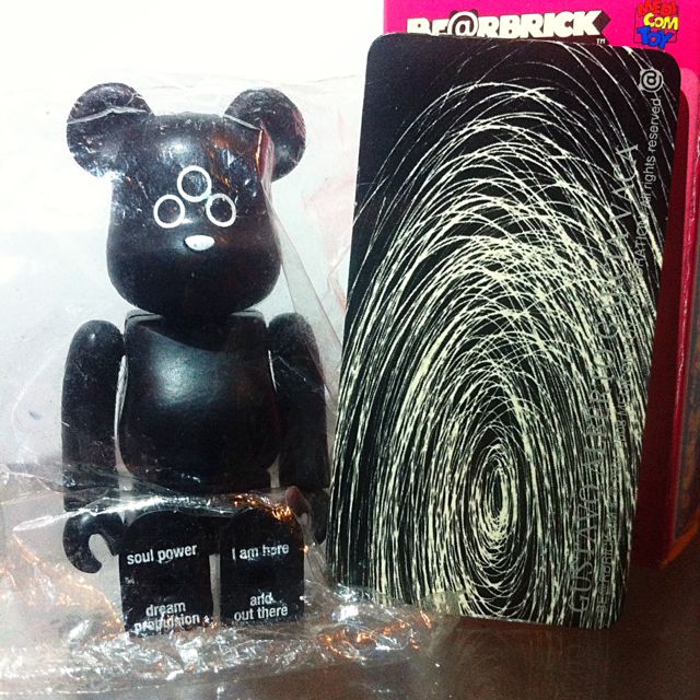 Medicom BE@RBRICK Series 17 Secret 1/192 [Gustavo Alberto Garcia Vaca] 100%  Bearbrick