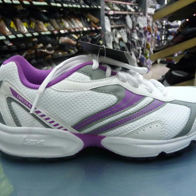 Sepatu Sport League Women S Fashion Women S Shoes On Carousell
