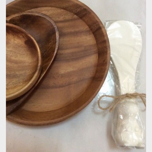 Wooden Dishes And Rabbit Shamoji Home Appliances On Carou Photo