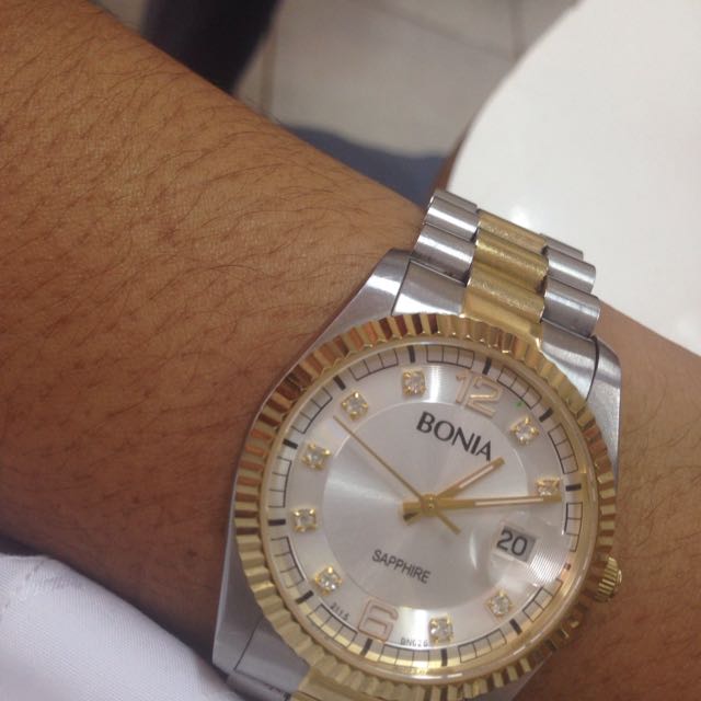 Bonia sapphire watch price outlet