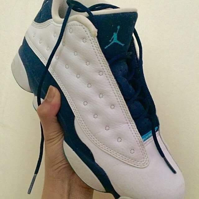 jordan 13 hornets