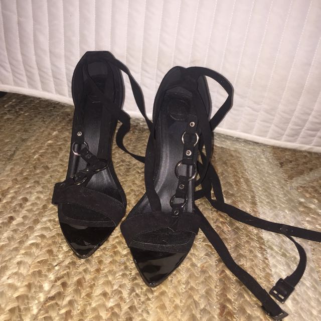 Missguided black heels outlet