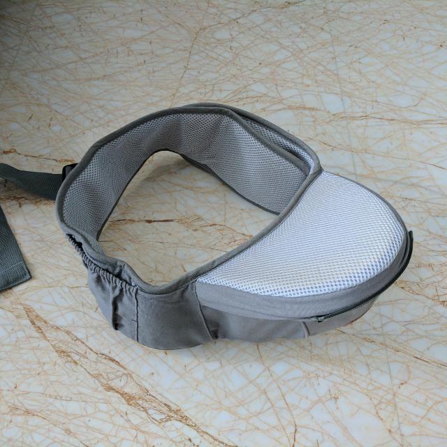 Imama Baby Hip Seat, Babies & Kids, Going Out, Carriers & Slings on