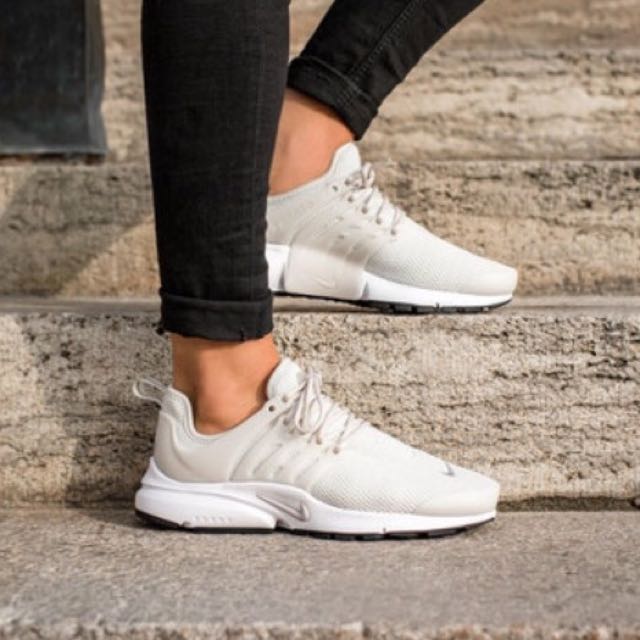 nike presto light bone