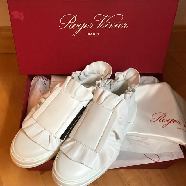 rv sneaker