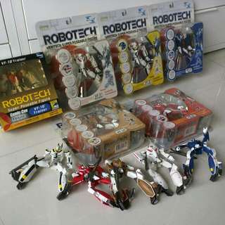 Macross Robotech Veritech Poseable Figures Set Of 11 Loose And Back In Box (Re-taped) 