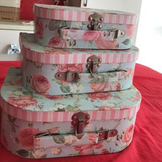Fast Sale! Kotak Manis Bunga
