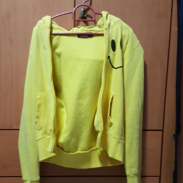 BRIGHT CUTE YELLOW JACKET
