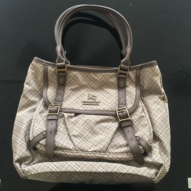 Original Burberry boston bag, Luxury, Bags & Wallets on Carousell