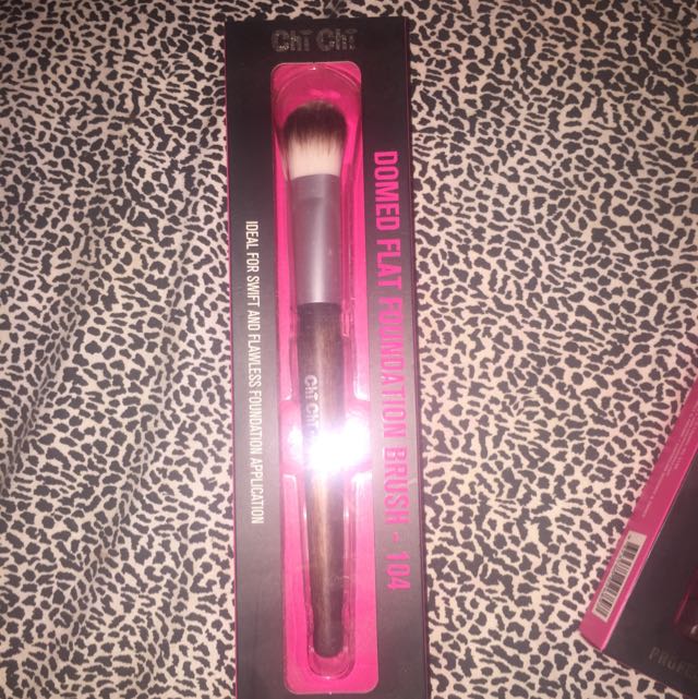 Chi Chi Makeup Brushes Health Beauty Makeup On Carousell