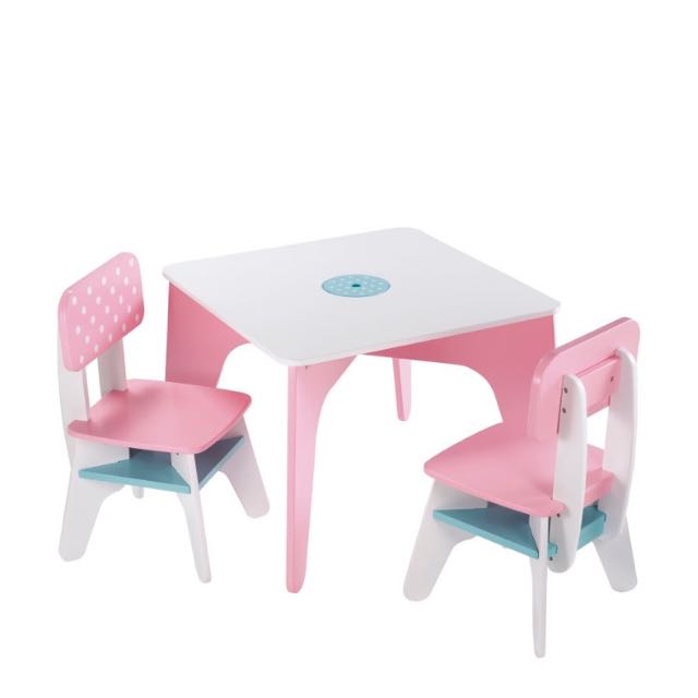 elc plastic table and chairs