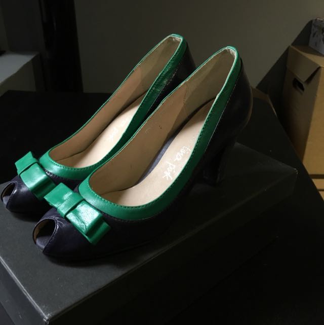 navy green heels