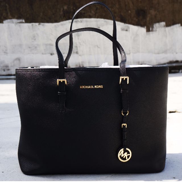 michael kors a4