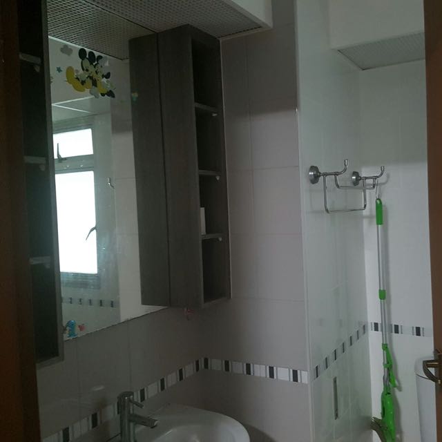 (Category: ) located in . Submitted by jeeennaa (Listing ID 86392493, Image 1). Description: .