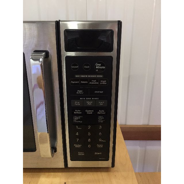 Samsung MS143SCE 40 Litre Solo Convection Microwave Oven, TV & Home