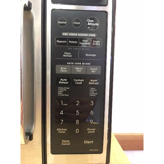 Samsung MS143SCE 40 Litre Solo Convection Microwave Oven, TV & Home