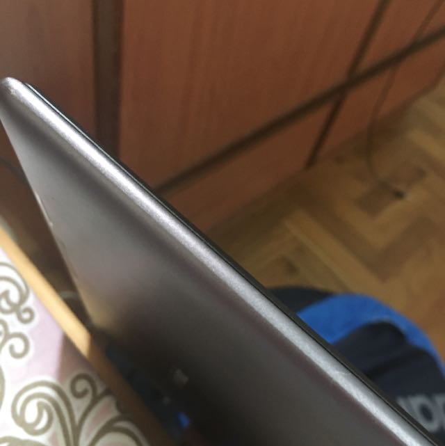 Tab (Category: Other Mobile & Gadget Accessories) located in Singapore. Submitted by alibb27 (Listing ID 86351071, Image 2). Description: .