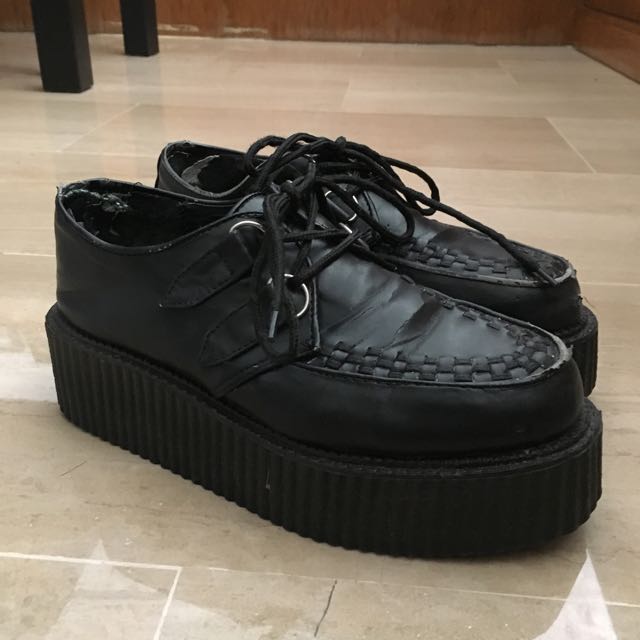 Demonia Creepers, Women's Fashion, Footwear, Loafers on Carousell