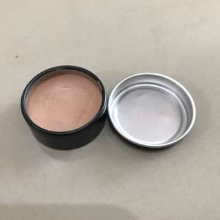 Kate Eye Shadow Base