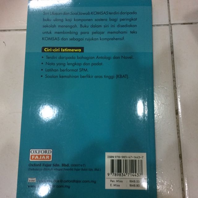 Novel Leftenan Adnan Wira Bangsa Komsas Books Stationery Books On Carousell
