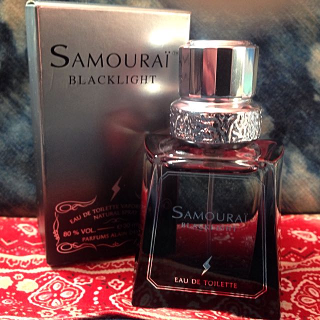 samourai light perfume