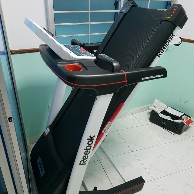 reebok jet 100 series treadmill
