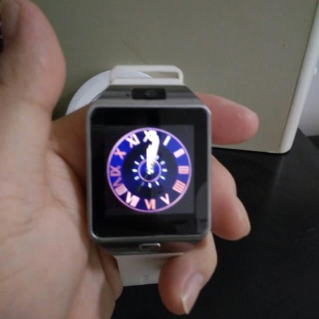 Android Smart Watch (Category: Watches) located in Shah Alam. Submitted by demandlifestation4living (Listing ID 86801411, Image 2). Description: .