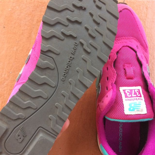 New Balance Original, Women's Fashion, Footwear, Sneakers on Carousell