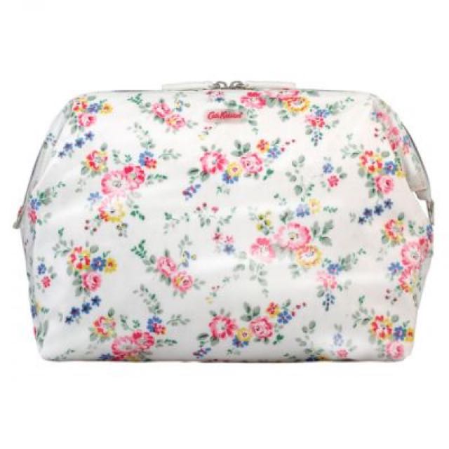 Brand New Cath Kidston Frame Wash Bag