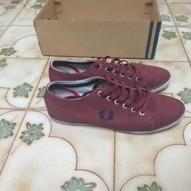 Original Fred Perry Kingston Twill Plimsolls UK8 US9 Men s Fashion Footwear Sneakers on Carousell