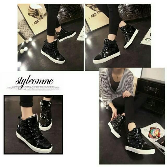 Sale Sneakers Import Sepatu Import Sepatu Fashion Import Looking For On Carousell