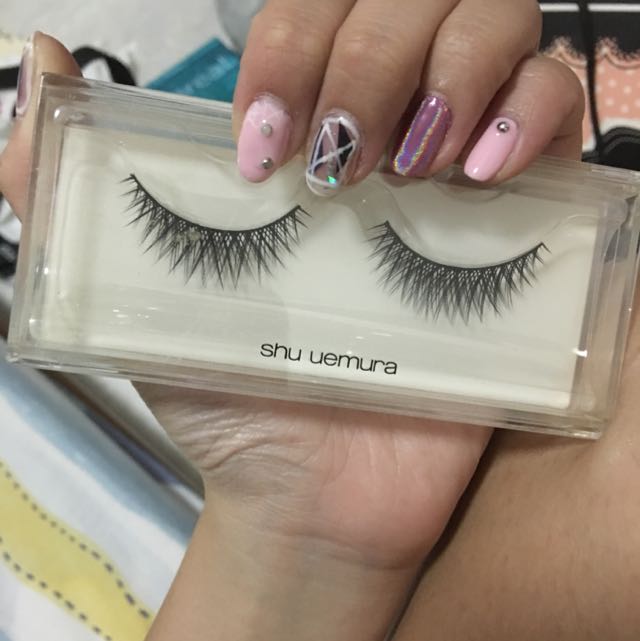 Fake shu uemura eyelash curler hotsell
