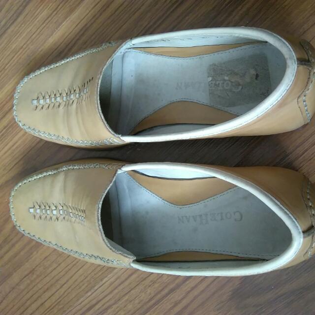cole haan size 6 (Category: Loafers) located in Manila. Submitted by theyard13 (Listing ID 87239837, Image 1). Description: .