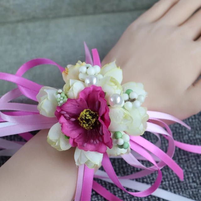 flower wrist band for wedding