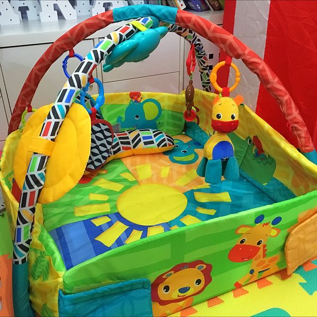 Bright Starts Sunny Safari Baby s Play Place