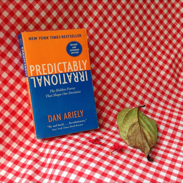 Buku Predictably Irrational Buku Alat Tulis Buku Di Carousell