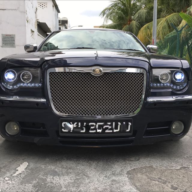 Chrysler 300 parts shop for sale