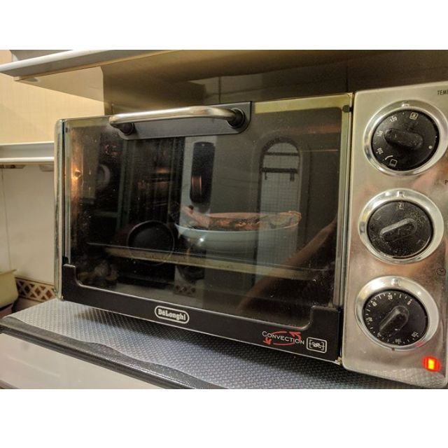 DeLonghi EO2079 Oven 焗爐, 家庭電器, 廚房電器, 焗爐及多士爐- Carousell